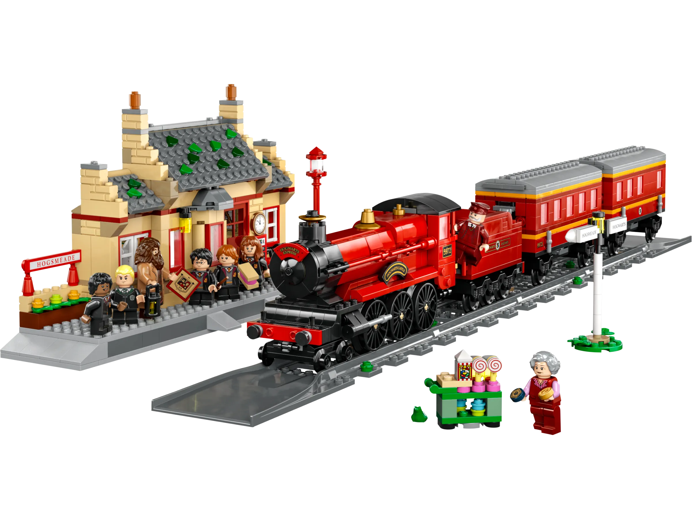 Harry Potter™ Hogwarts Express ™ Train Set with Hogsmeade Station™ Gallery