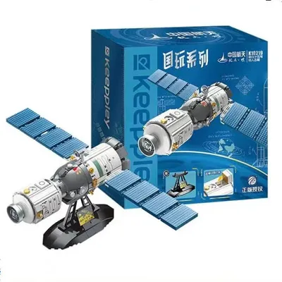 Shenzhou 15 manned spacecraft