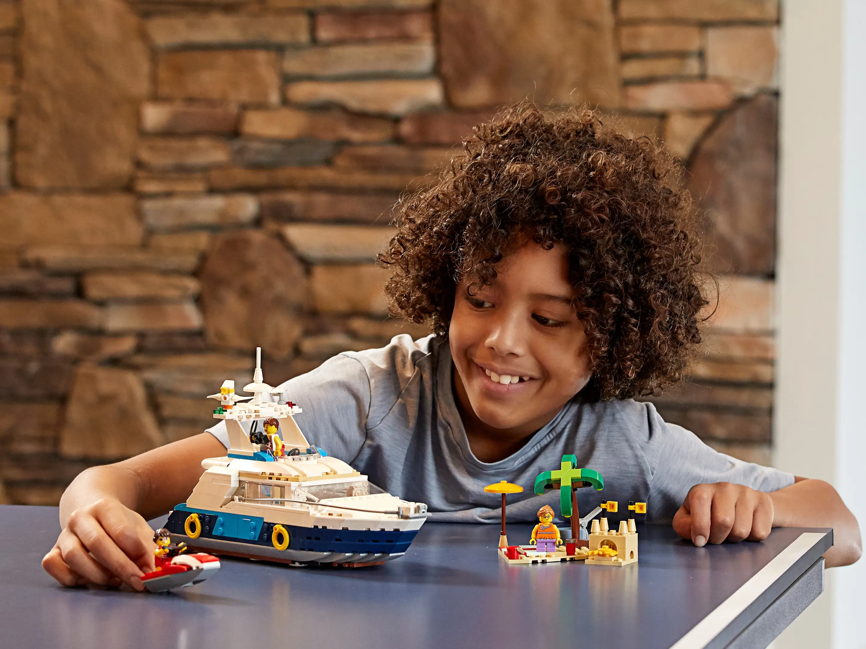 Lego 3 discount in 1 yacht