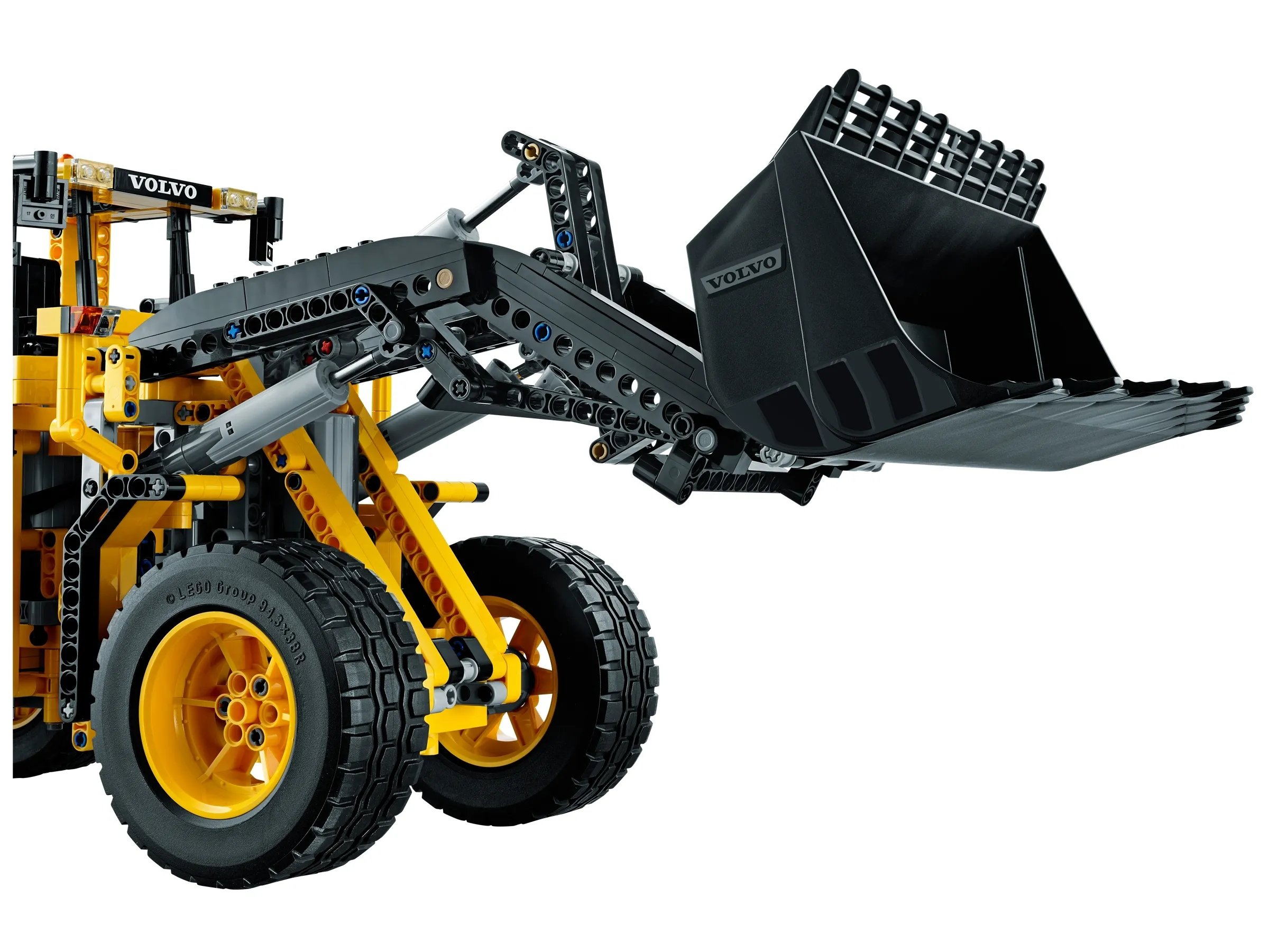 LEGO Technic Remote Controlled VOLVO L350F Wheel Loader