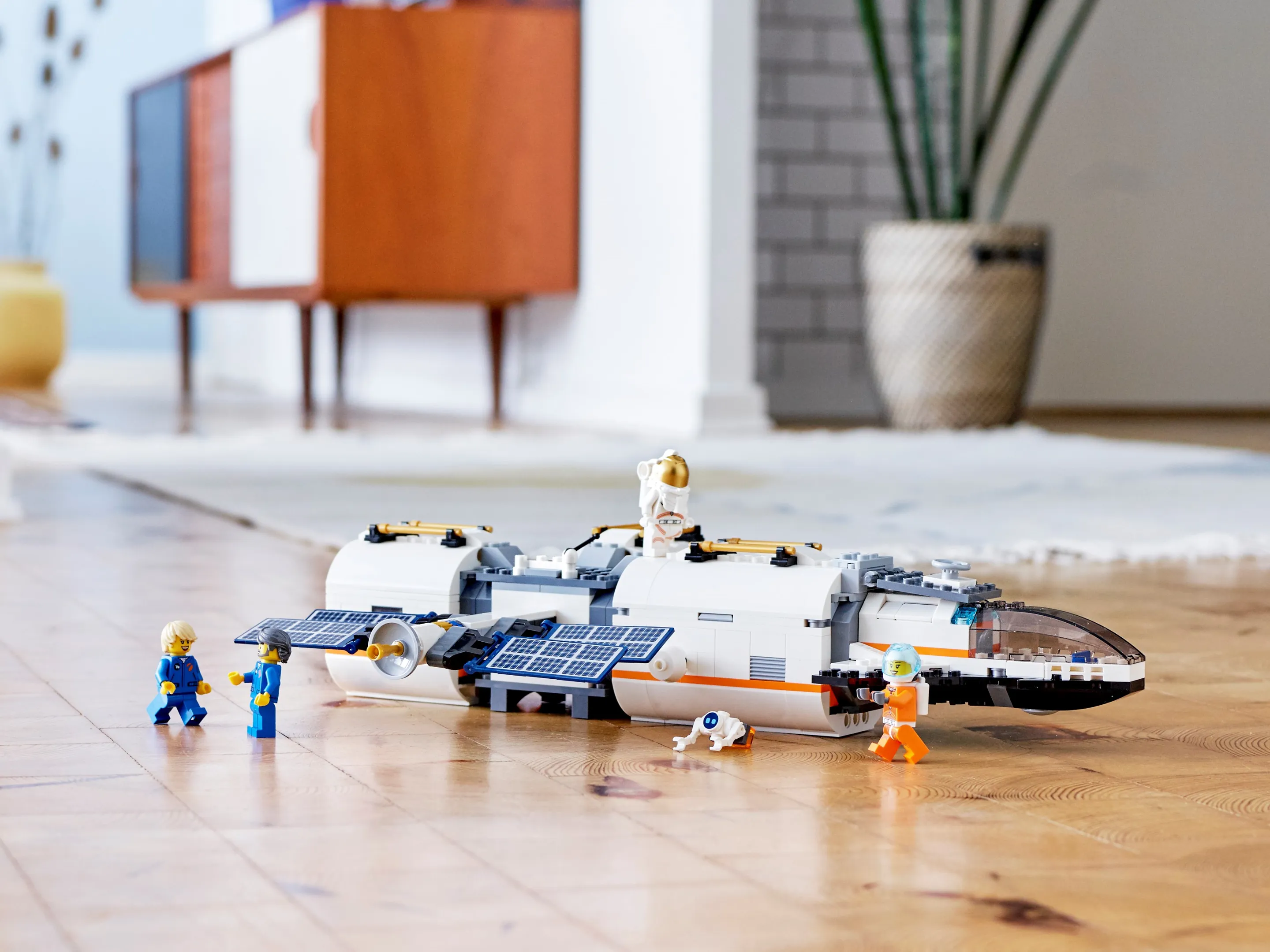 LEGO City Lunar Space Station • Set 60227 • SetDB