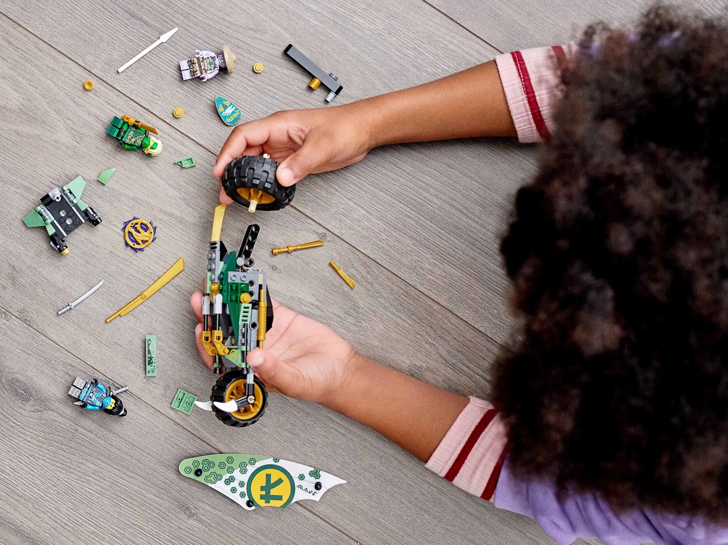 Ninjago jungle chopper online bike