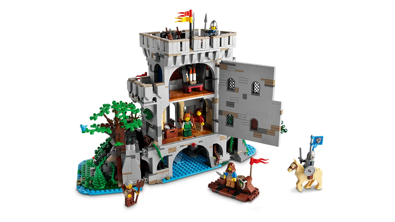 LEGO BrickLink Designer Program Castle in the Forest