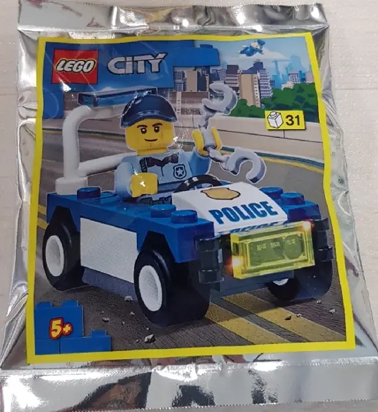 LEGO City Policeman with Car foil pack • Set 952201 • SetDB