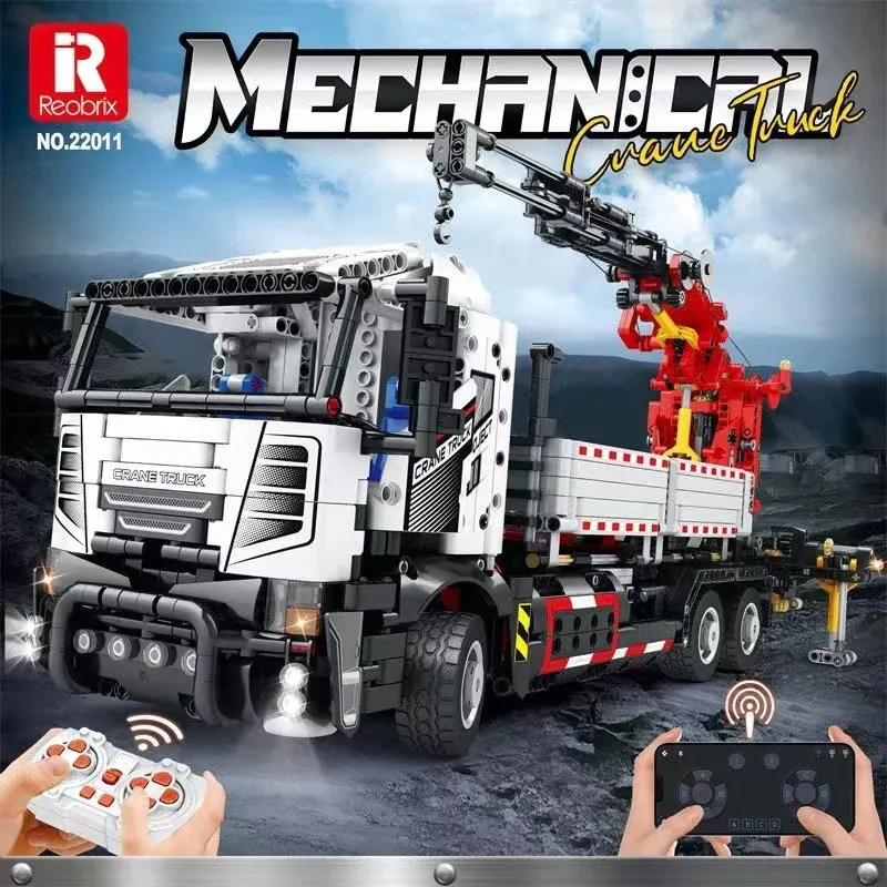Reobrix - Mechanical Crane Truck | Set 22011