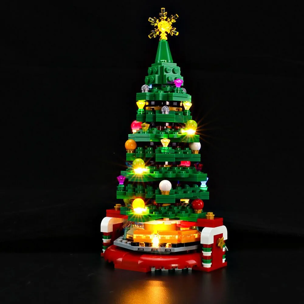Brickfinder - Review: LEGO Seasonal Christmas Tree (40338)