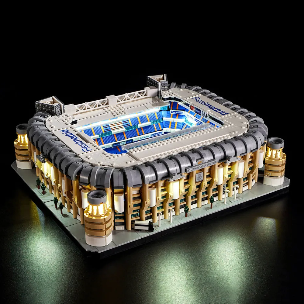 LEGO Icons Real Madrid Santiago Bernabéu Stadium 10299 Building Set -  Soccer Field and Model Building Kit for Adults, Home and Office Collectible  Decor Piece, G…