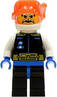 LEGO Space Ice Planet Chief Commander Cold / Commander Bear